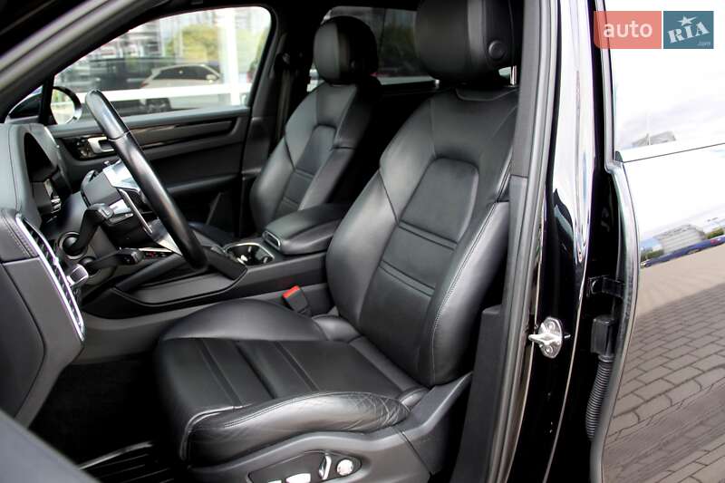 Внедорожник / Кроссовер Porsche Cayenne 2020 в Хмельницком фото 91 Внедорожник / Кроссовер Porsche Cayenne 2020 в Хмельницком