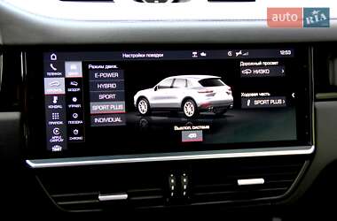 Позашляховик / Кросовер Porsche Cayenne 2020 в 