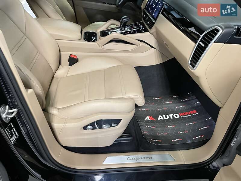Внедорожник / Кроссовер Porsche Cayenne 2020 в Львове фото 47 Внедорожник / Кроссовер Porsche Cayenne 2020 в Львове