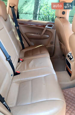 Внедорожник / Кроссовер Porsche Cayenne 2006 в 