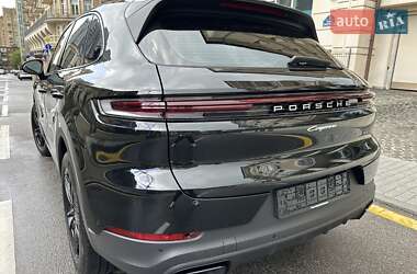 Внедорожник / Кроссовер Porsche Cayenne 2025 в 