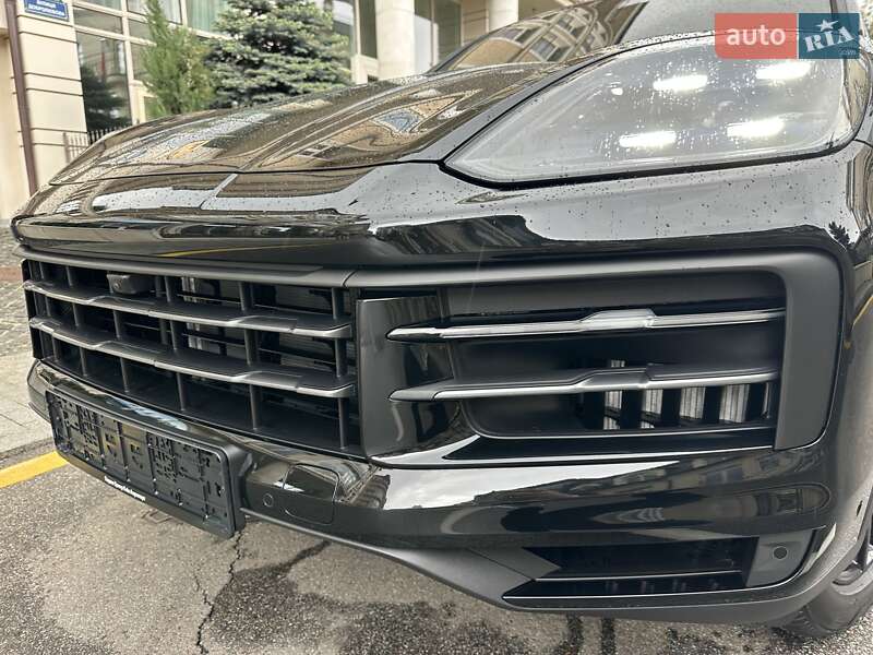 Внедорожник / Кроссовер Porsche Cayenne 2025 в Киеве фото 51 Внедорожник / Кроссовер Porsche Cayenne 2025 в Киеве