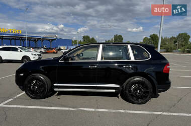 Позашляховик / Кросовер Porsche Cayenne 2007 в 