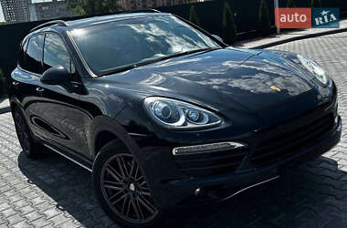 Позашляховик / Кросовер Porsche Cayenne 2011 в Дніпрі