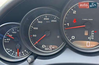 Позашляховик / Кросовер Porsche Cayenne 2015 в Києві