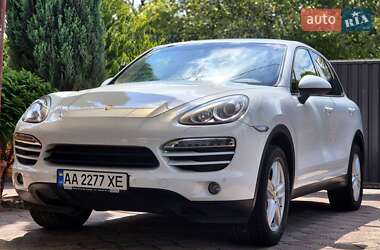 Внедорожник / Кроссовер Porsche Cayenne 2013 в 
