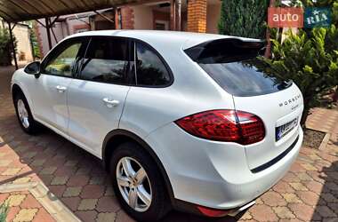 Внедорожник / Кроссовер Porsche Cayenne 2013 в 