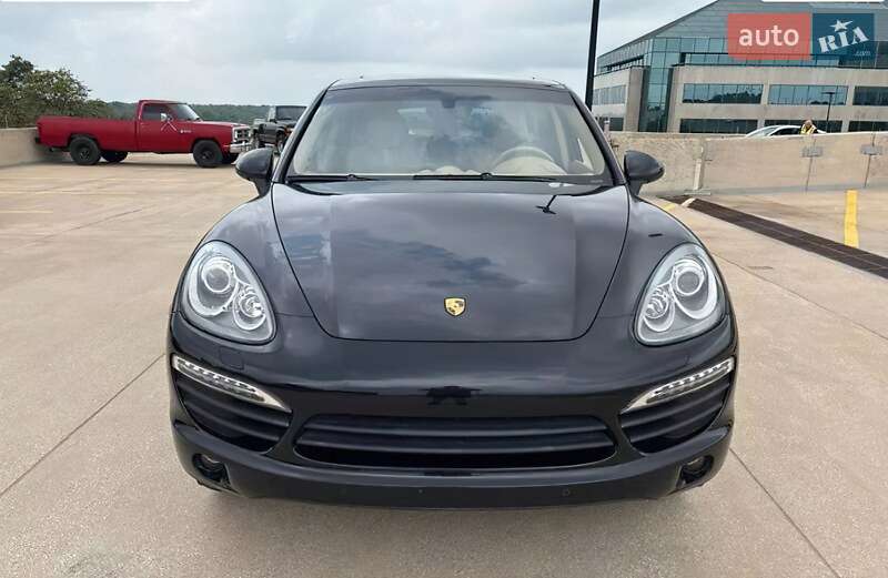 Внедорожник / Кроссовер Porsche Cayenne 2013 в Мукачево