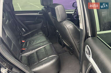 Внедорожник / Кроссовер Porsche Cayenne 2004 в 