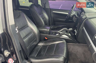 Внедорожник / Кроссовер Porsche Cayenne 2004 в 