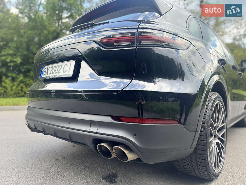 Позашляховик / Кросовер Porsche Cayenne 2019 в Красилові