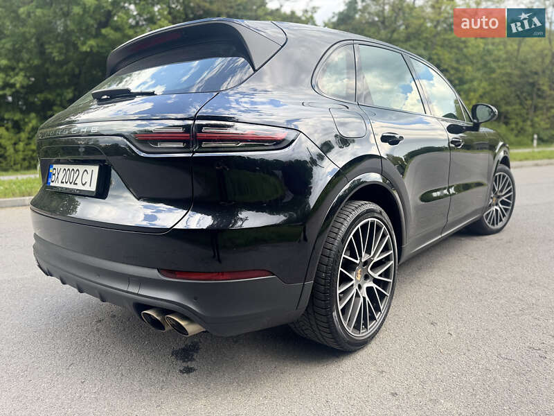 Внедорожник / Кроссовер Porsche Cayenne 2019 в Красилове