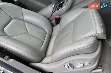 Внедорожник / Кроссовер Porsche Cayenne 2013 в 