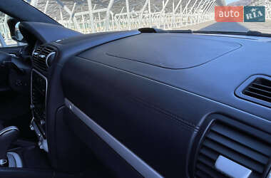 Позашляховик / Кросовер Porsche Cayenne 2009 в 