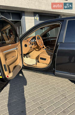 Внедорожник / Кроссовер Porsche Cayenne 2006 в 