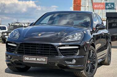 Внедорожник / Кроссовер Porsche Cayenne 2014 в 