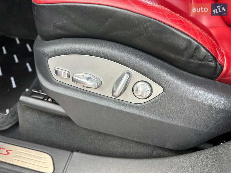 Внедорожник / Кроссовер Porsche Cayenne 2014 в Киеве