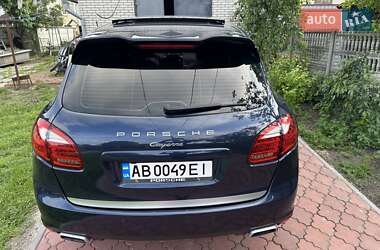 Внедорожник / Кроссовер Porsche Cayenne 2011 в 