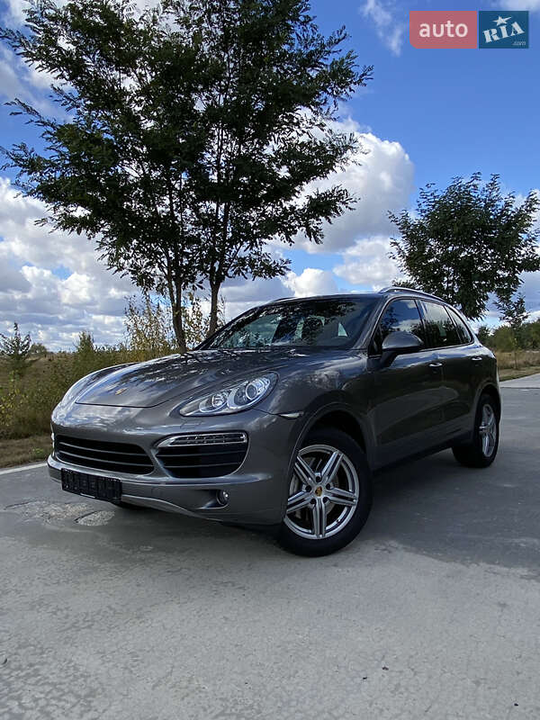 Позашляховик / Кросовер Porsche Cayenne 2010 в Києві фото 13 Позашляховик / Кросовер Porsche Cayenne 2010 в Києві