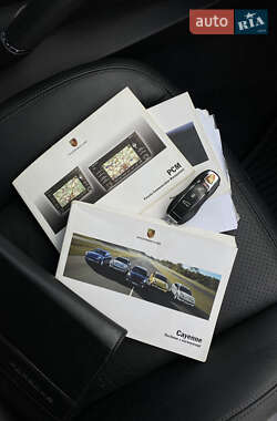 Внедорожник / Кроссовер Porsche Cayenne 2010 в 