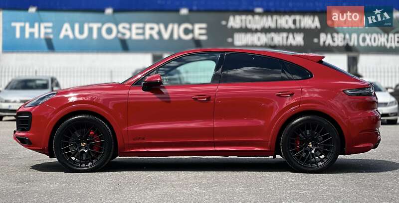 Позашляховик / Кросовер Porsche Cayenne 2021 в Києві