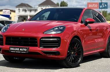 Внедорожник / Кроссовер Porsche Cayenne 2021 в 