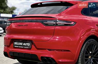 Внедорожник / Кроссовер Porsche Cayenne 2021 в 
