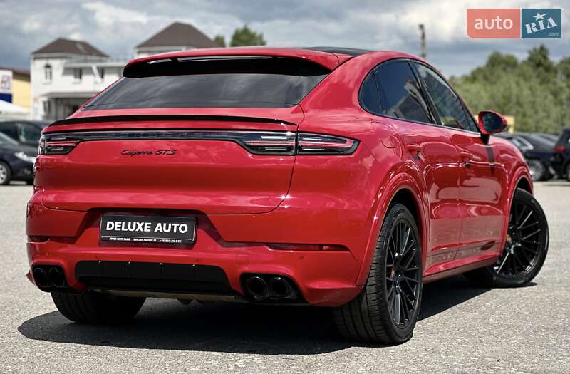 Позашляховик / Кросовер Porsche Cayenne 2021 в Києві
