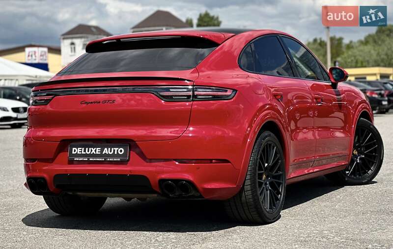 Позашляховик / Кросовер Porsche Cayenne 2021 в Києві