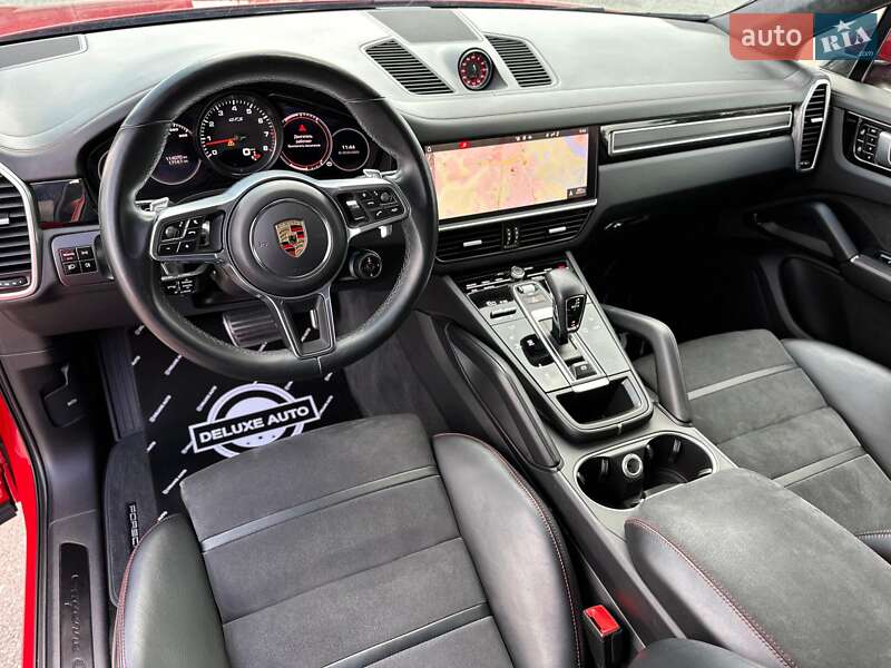 Позашляховик / Кросовер Porsche Cayenne 2021 в Києві