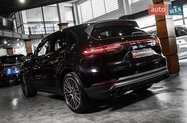 Позашляховик / Кросовер Porsche Cayenne 2020 в 