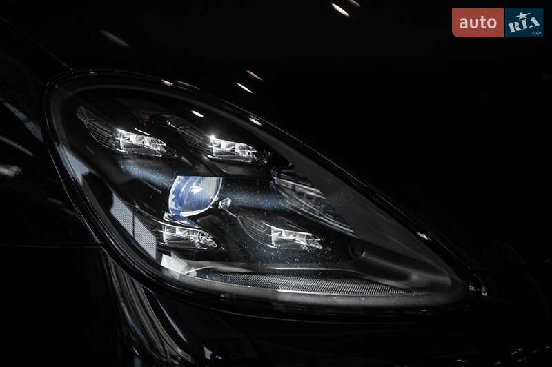 Внедорожник / Кроссовер Porsche Cayenne 2020 в Одессе