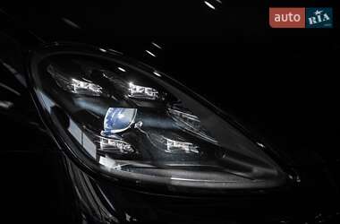 Позашляховик / Кросовер Porsche Cayenne 2020 в 