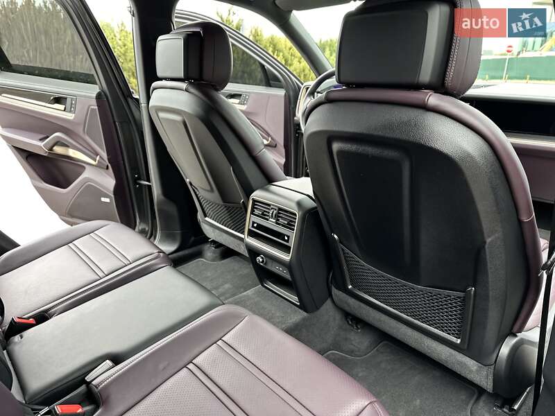 Позашляховик / Кросовер Porsche Cayenne 2024 в Києві