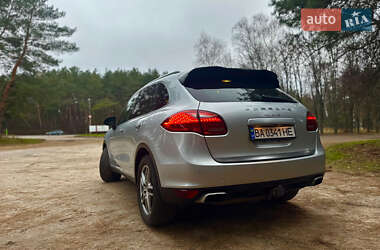 Внедорожник / Кроссовер Porsche Cayenne 2013 в 
