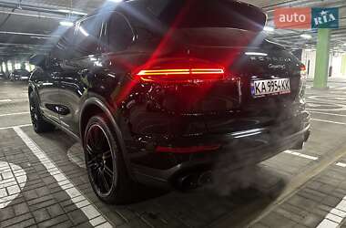 Позашляховик / Кросовер Porsche Cayenne 2015 в 