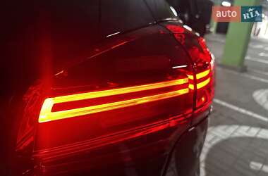 Позашляховик / Кросовер Porsche Cayenne 2015 в 