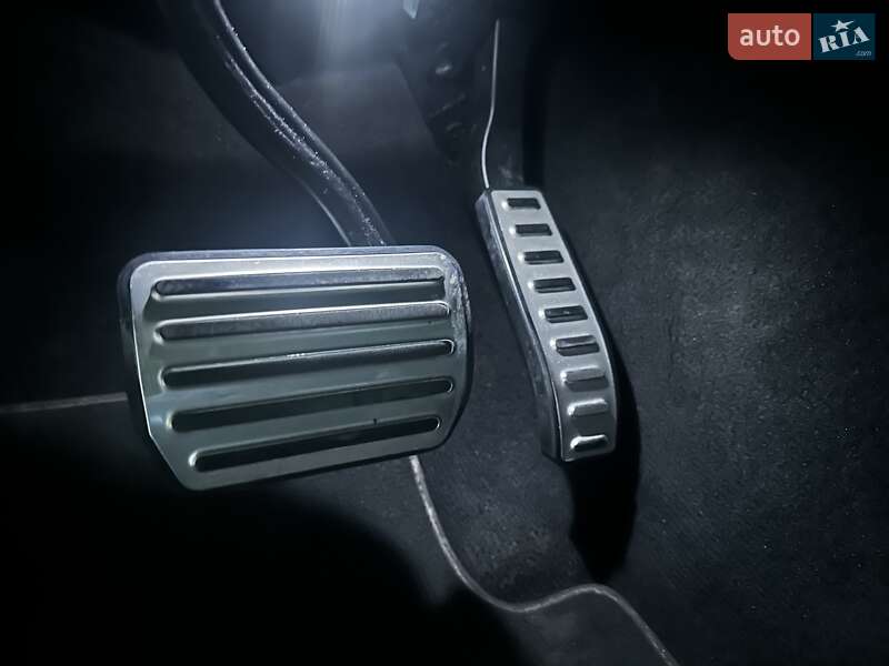 Позашляховик / Кросовер Porsche Cayenne 2015 в Києві