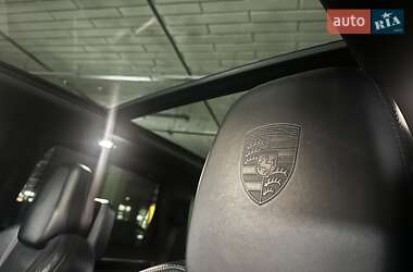 Позашляховик / Кросовер Porsche Cayenne 2015 в 