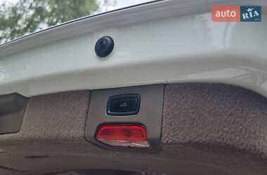 Внедорожник / Кроссовер Porsche Cayenne 2013 в 