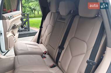 Внедорожник / Кроссовер Porsche Cayenne 2013 в 