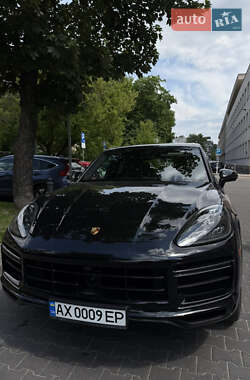 Позашляховик / Кросовер Porsche Cayenne 2021 в Львові