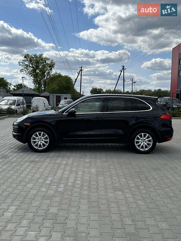 Внедорожник / Кроссовер Porsche Cayenne 2014 в Белогородке
