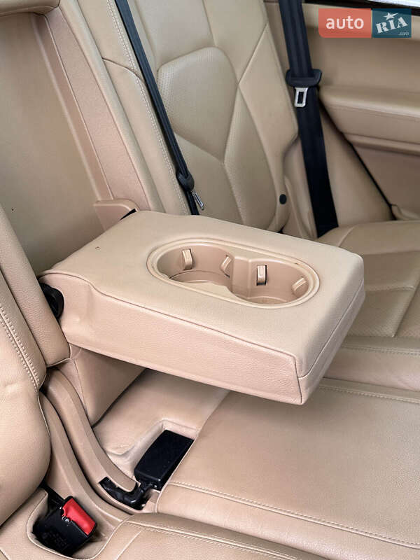 Внедорожник / Кроссовер Porsche Cayenne 2014 в Белогородке