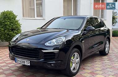 Внедорожник / Кроссовер Porsche Cayenne 2015 в Одессе