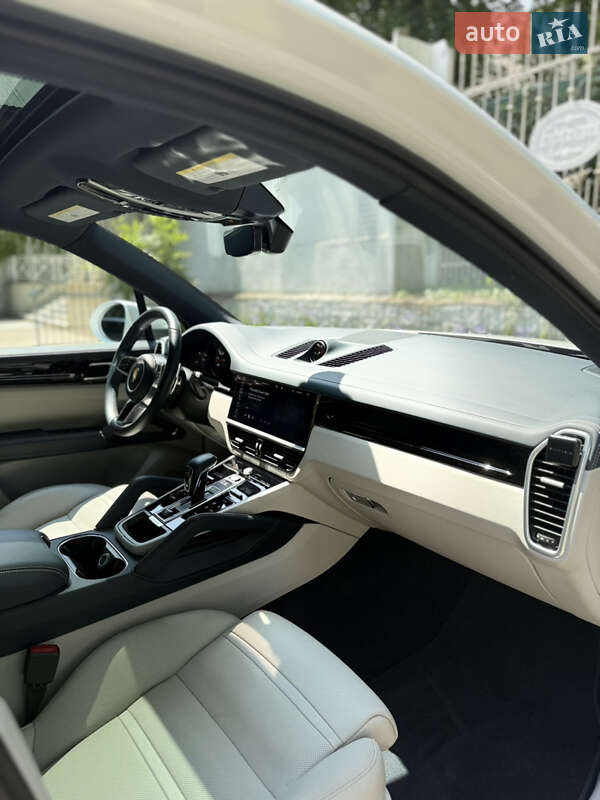 Внедорожник / Кроссовер Porsche Cayenne 2019 в Черновцах фото 31 Внедорожник / Кроссовер Porsche Cayenne 2019 в Черновцах
