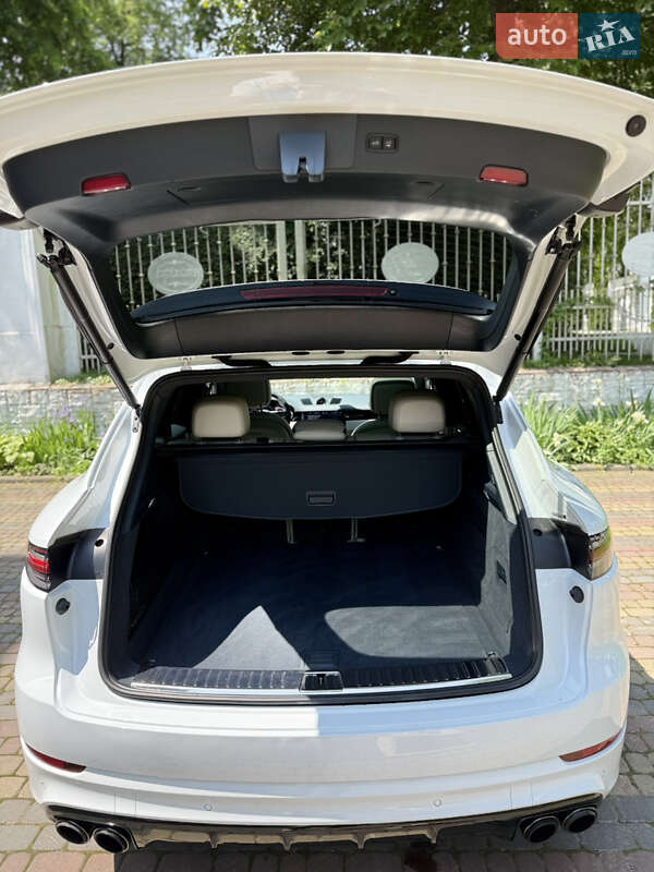 Внедорожник / Кроссовер Porsche Cayenne 2019 в Черновцах фото 45 Внедорожник / Кроссовер Porsche Cayenne 2019 в Черновцах