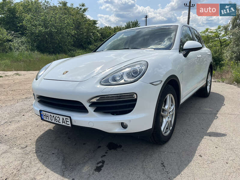 Внедорожник / Кроссовер Porsche Cayenne 2013 в Одессе фото 7 Внедорожник / Кроссовер Porsche Cayenne 2013 в Одессе