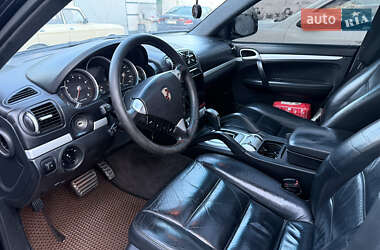 Позашляховик / Кросовер Porsche Cayenne 2008 в 