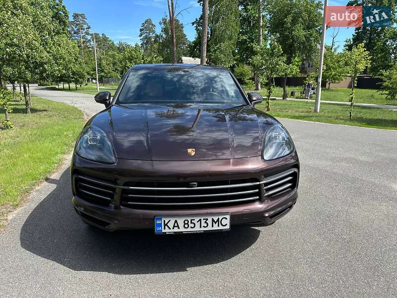 Внедорожник / Кроссовер Porsche Cayenne 2018 в Киеве